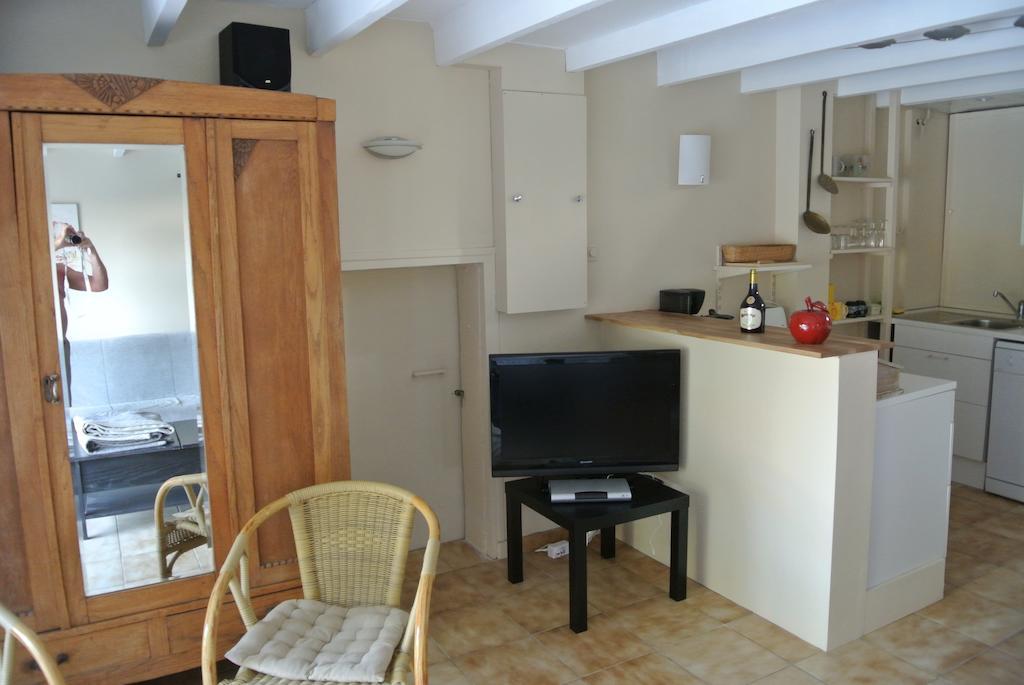 En Avignon 30133 Les Angles Apartamento Les Angles  Quarto foto