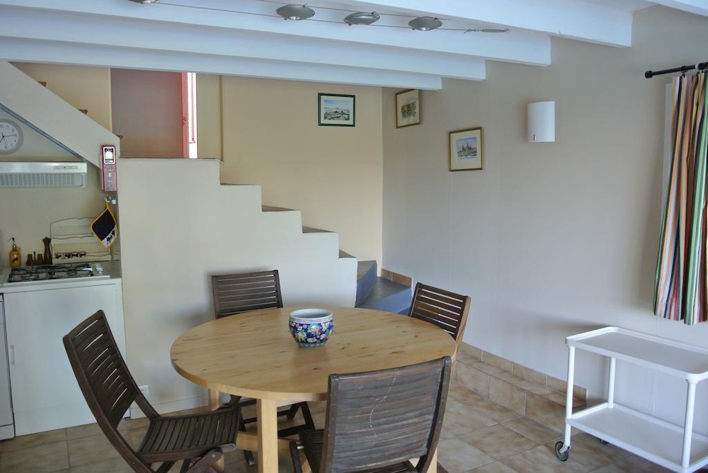En Avignon 30133 Les Angles Apartamento Les Angles  Quarto foto
